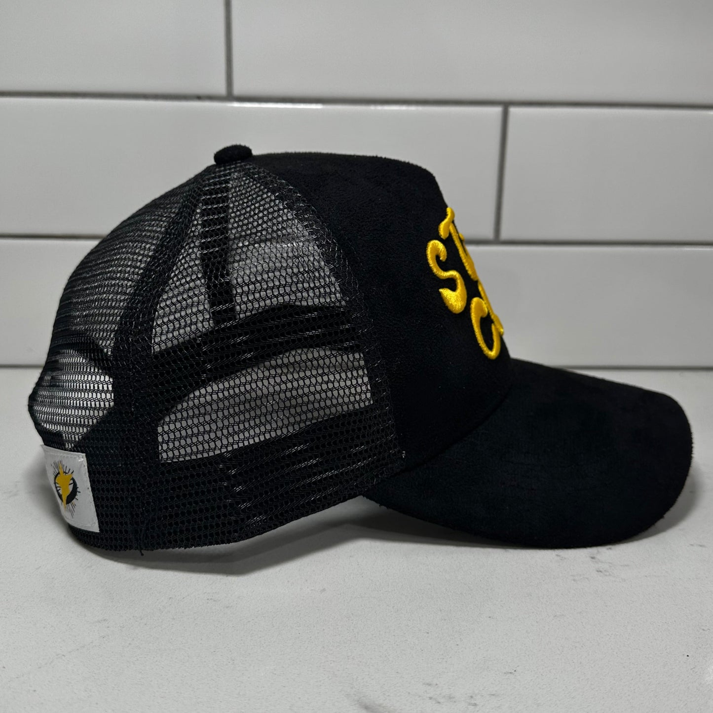 STAR CLUB TRUCKER HAT "BLACK/YELLOW"