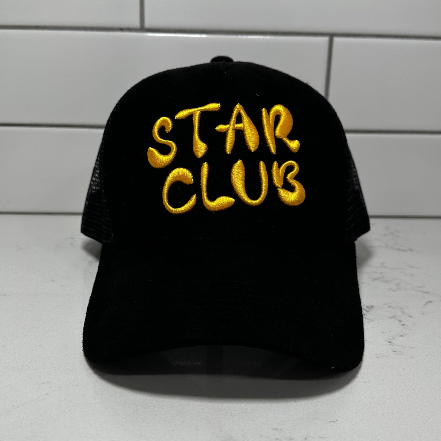 STAR CLUB TRUCKER HAT "BLACK/YELLOW"